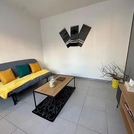 Maison De * Chauny