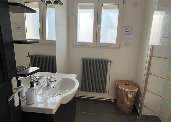 Dom wakacyjny Maison De *